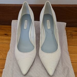 Nine West Cream Heels